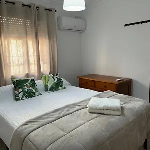  Apartamento Familiar En Barrio Reina Victoria